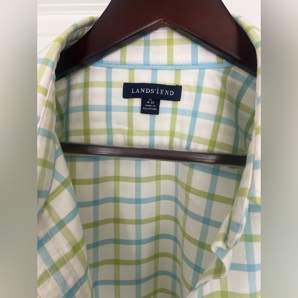 Land’s End button down cotton shirt boys size XL (18/20) - Picture 3 of 6